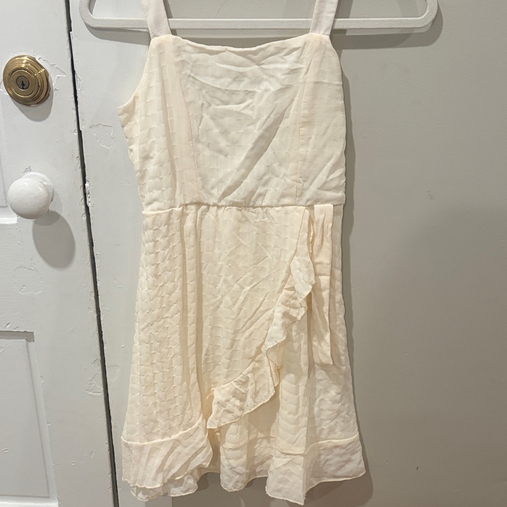 Cream Frankie’s Sleeveless Dress